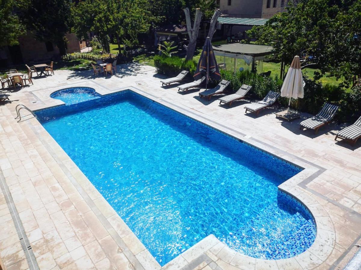 Melis Cave Hotel Urgup Exterior photo