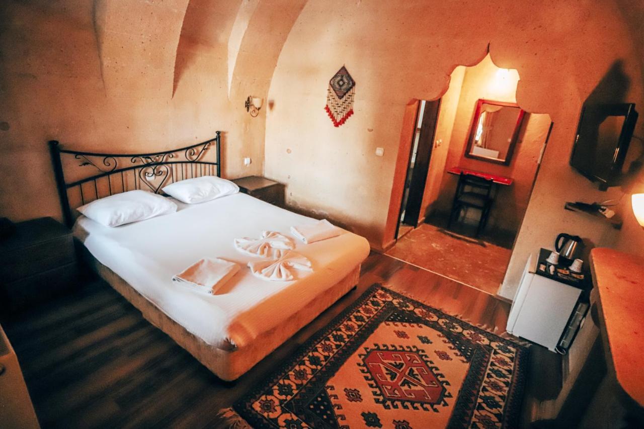 Melis Cave Hotel Urgup Exterior photo
