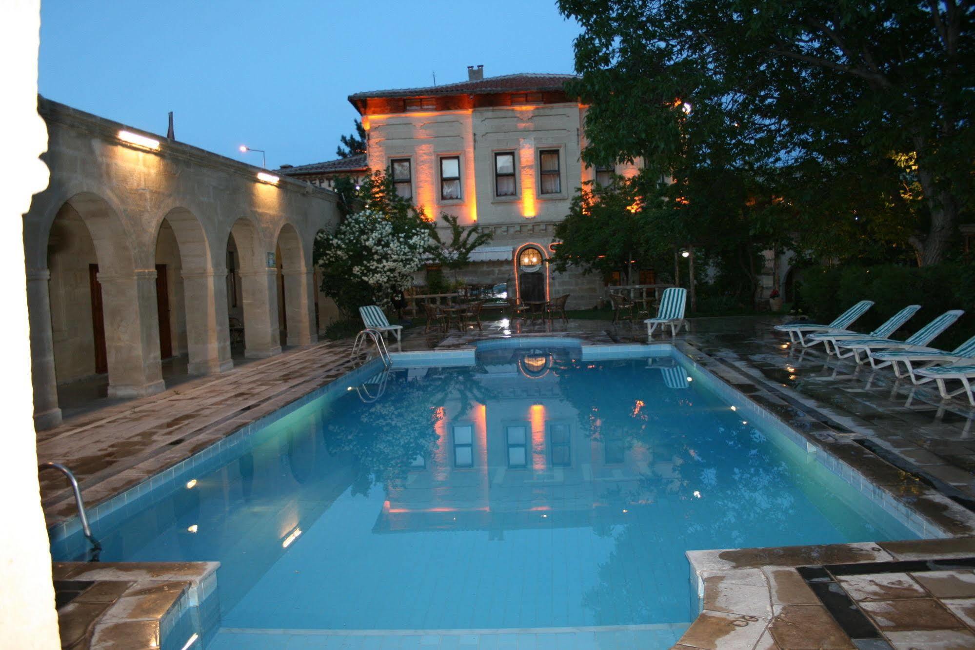 Melis Cave Hotel Urgup Exterior photo